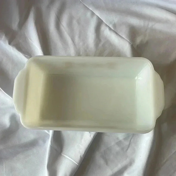 Vintage Anchor Hocking Fire King Wheat Bakeware Set of 2 - Picture 7 of 8